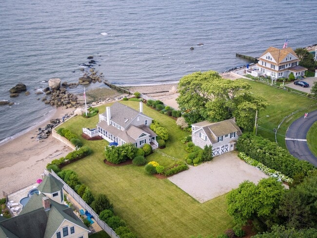 Photo - 43 Soundview Ave