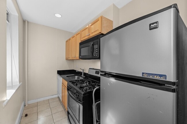 Photo - 7 Lothian Rd Unit 3
