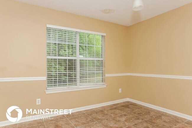 Photo - 4530 Talon Way