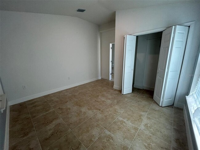 Photo - 1923 Villia St