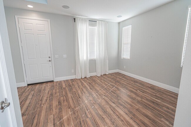 23239 Barnacle Ln