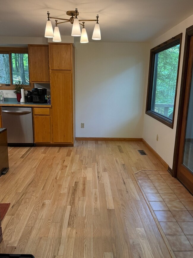 Photo - 11655 Bolton Rd