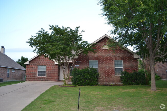 Building Photo - House For Lease in Mckinney