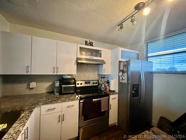 Photo - 113 Lake Emerald Dr Unit 209