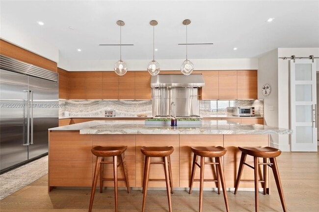 3581 E Glencoe St Unit 403
