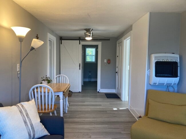 Barn door to bath - 10147 Baltic Rd Unit 3