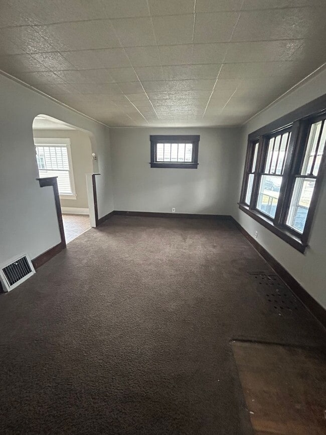 Photo - 2725 Reed St