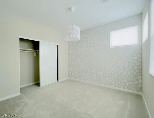 Building Photo - 537 Ruby Mesa Ave