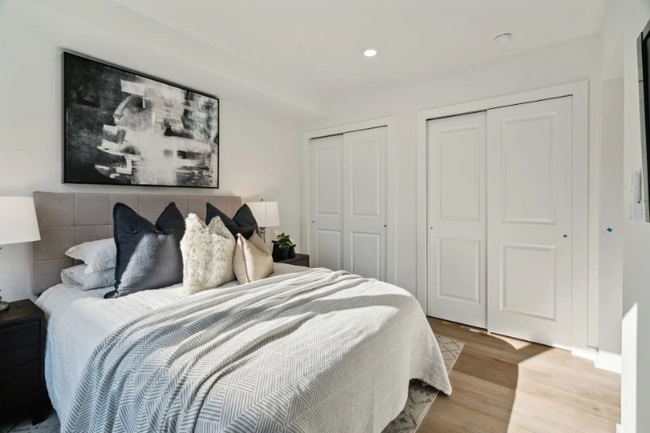 Photo - 1901 Hope St Unit 3