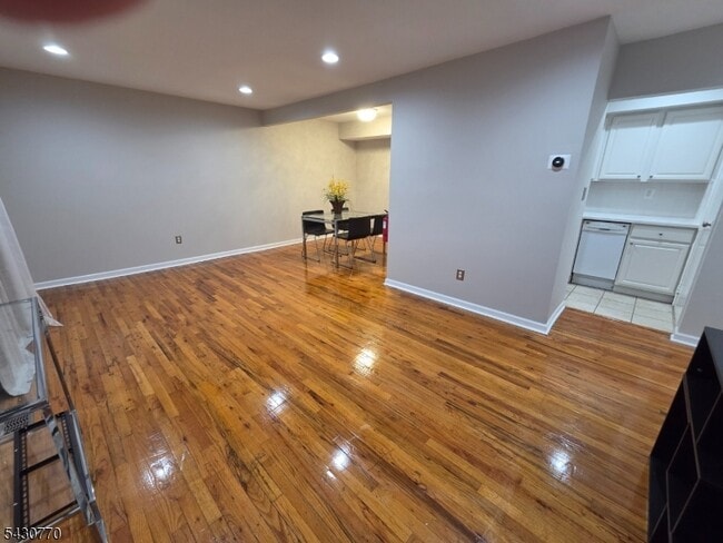 Building Photo - 2350 NJ-10 Unit E31