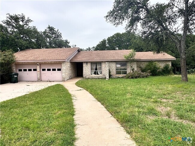 Building Photo - 202 Oak Ridge Dr Rental