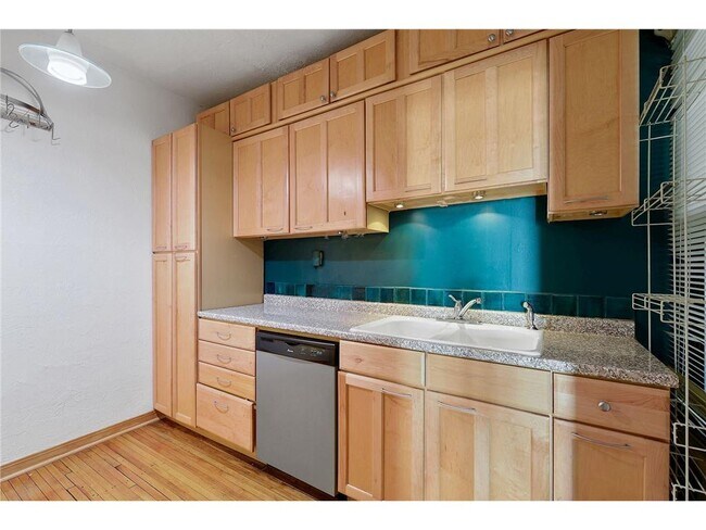 Photo - 11 S 12th St Unit 203