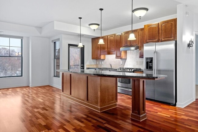 Photo - 317 Groveland Ave