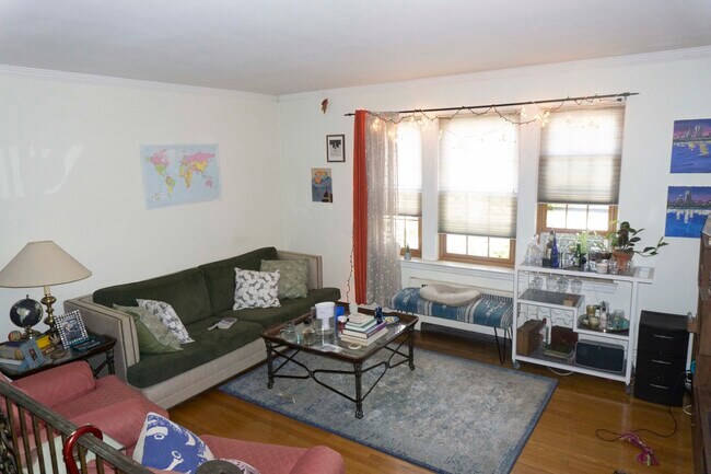 Photo - 35 Park St Unit 2