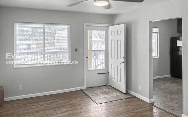 Photo - 972 Concord Ave