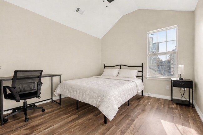 Building Photo - 3014 Robin Terry Ct