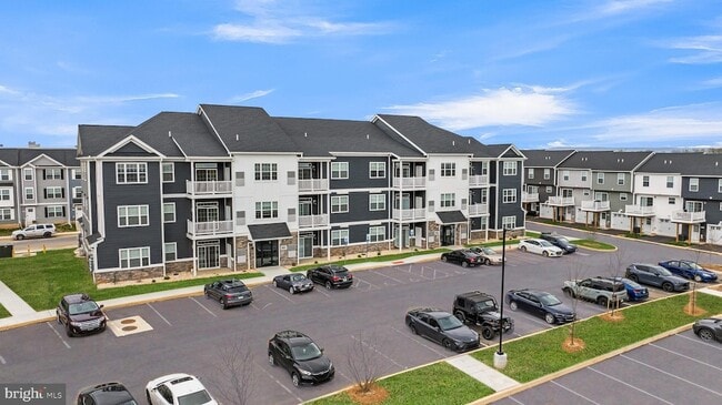 Building Photo - 1201 Walnut Bottom Rd Unit 8-1308 Rental