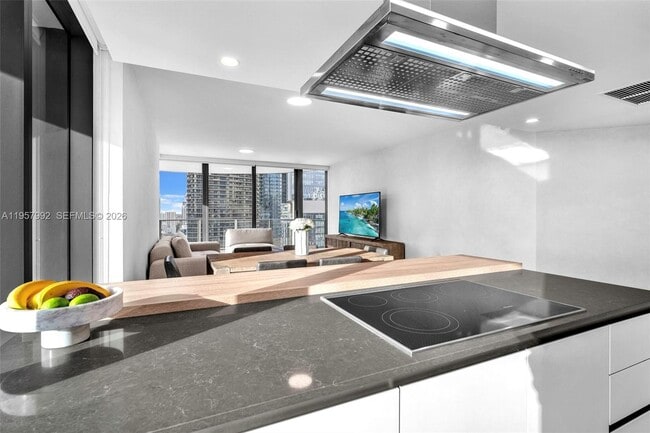 Photo - 1000 Brickell Plaza Unit 3112
