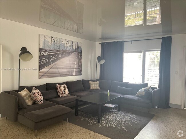 Building Photo - 865 80th St Unit 1 Rental