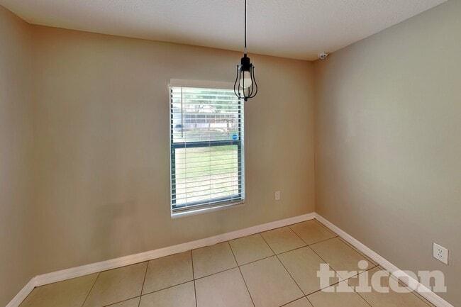 Photo - 2786 Flynn St