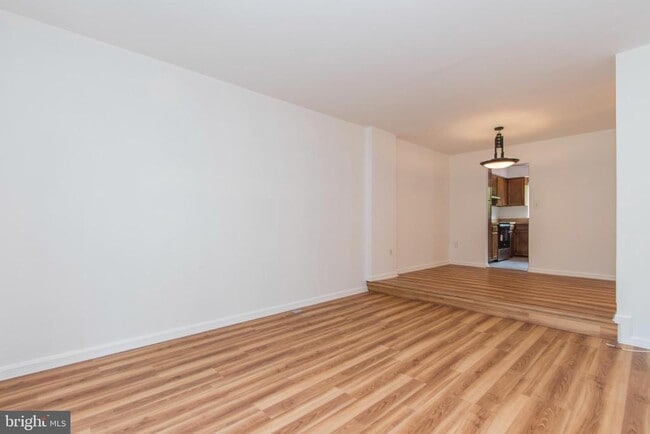Photo - 7929 Capricorn Terrace