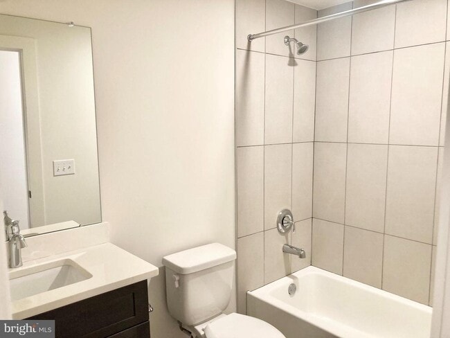 Photo - 1843 N 6th St Unit 11