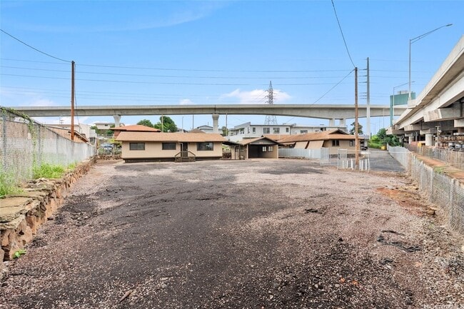 Photo - 667 Kamehameha Hwy