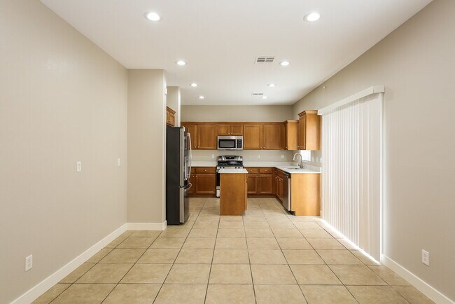 Photo - 708 Fort Mandan Ct