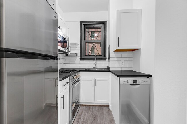 Photo - 1010 25th St NW Unit 110