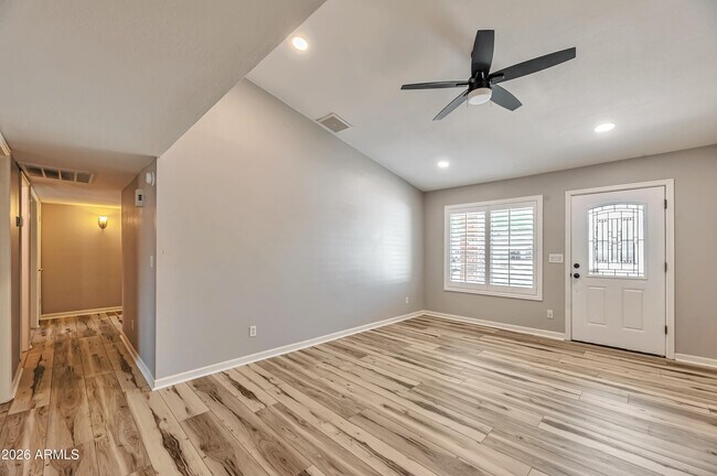 Photo - 6502 E Grandview Dr