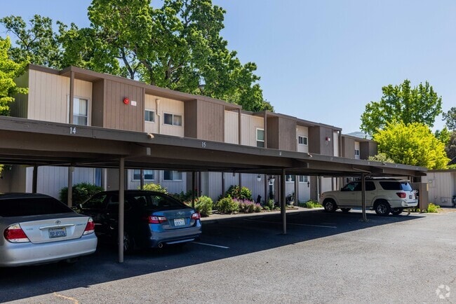 2 habitaciones, 2 baños - 1001 pies cuadrados (alternativo)