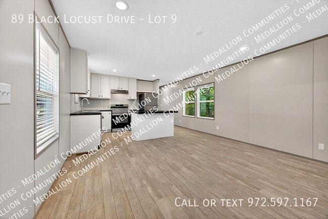 Photo - 89 Black Locust Dr
