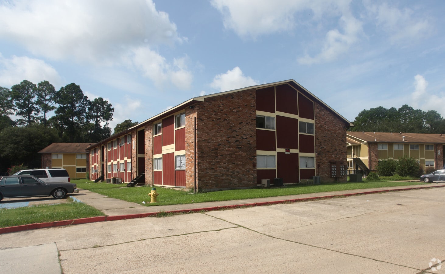 Photo - Victory Village