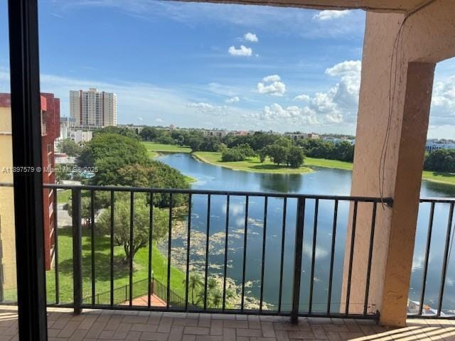 Building Photo - 9688 Fontainebleau Blvd Unit 706