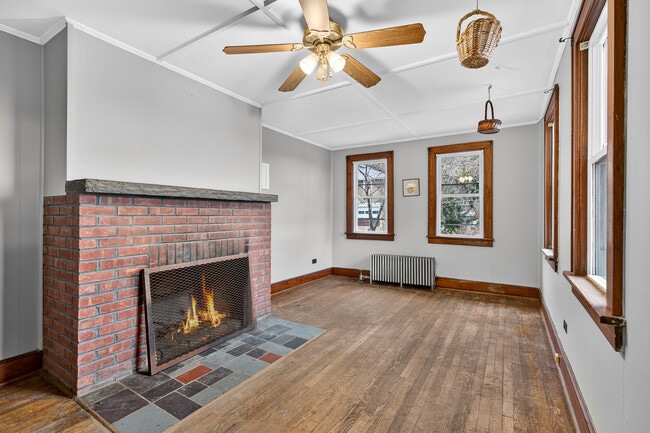 Photo - 20 Evergreen Ln