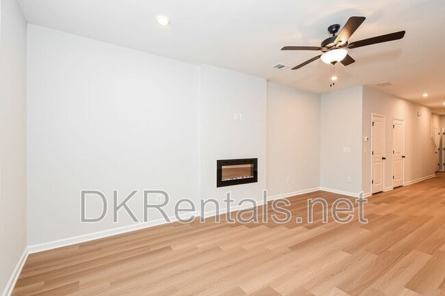 Photo - 103 Pk Rdg Cir