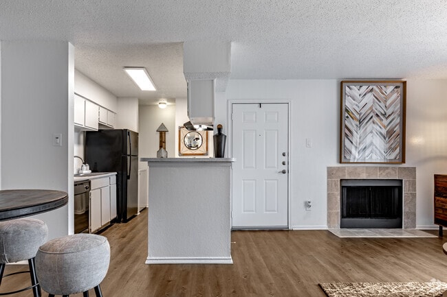 1HAB, 1BA - 651SF - Entrada