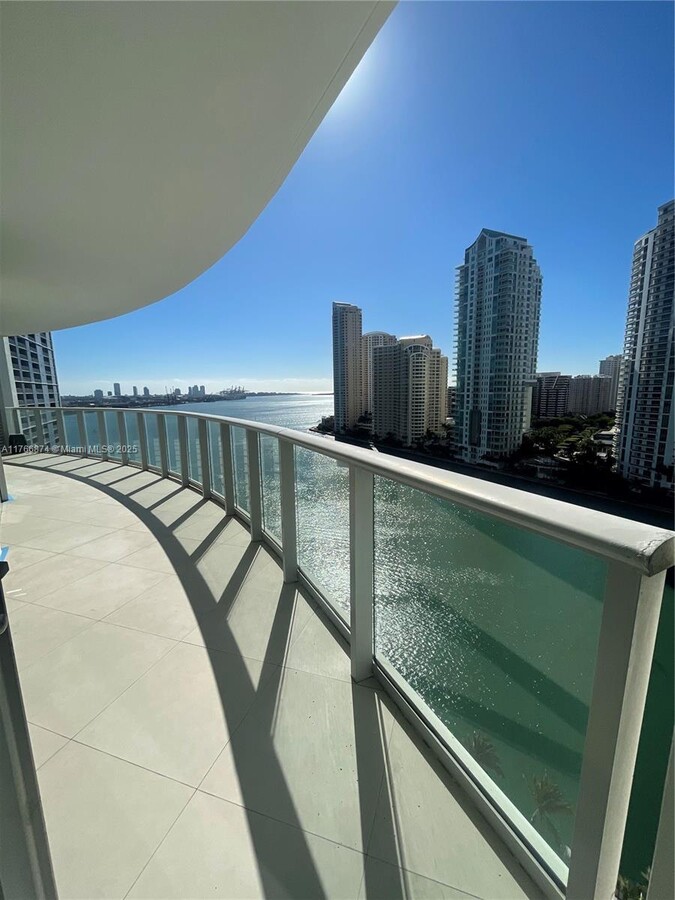 Photo - 300 S Biscayne Blvd Apartment Unit 1408