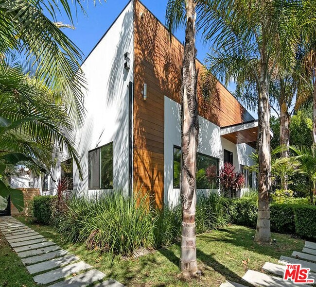 Photo - 465 S Mansfield Ave