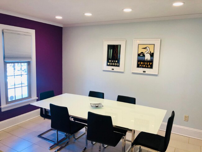 Photo - 6016 Howe St