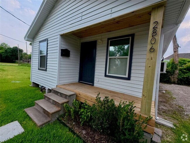 Building Photo - 2806 Nettleton St Rental