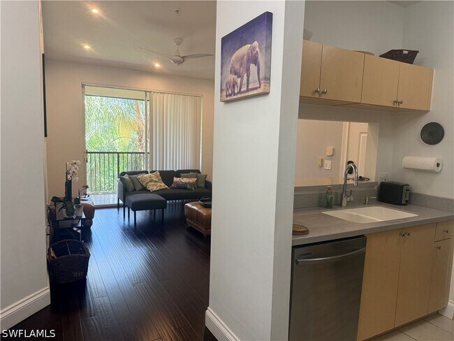 1180 Reserve Way Unit 302