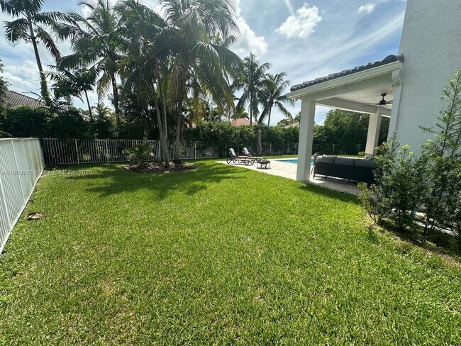 Photo - 1063 Sunflower Cir