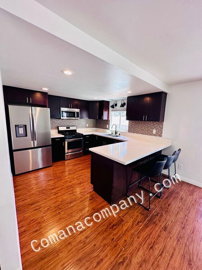 Photo - Beautiful 4-Bedroom Home with Private Pool in Chula Vista