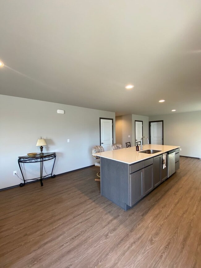 Photo - Beautiful 3 Bed/2 Bath Home and Half off the Rent on Move In!