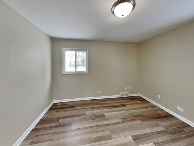 Photo - 712 E Le Moyne Ave