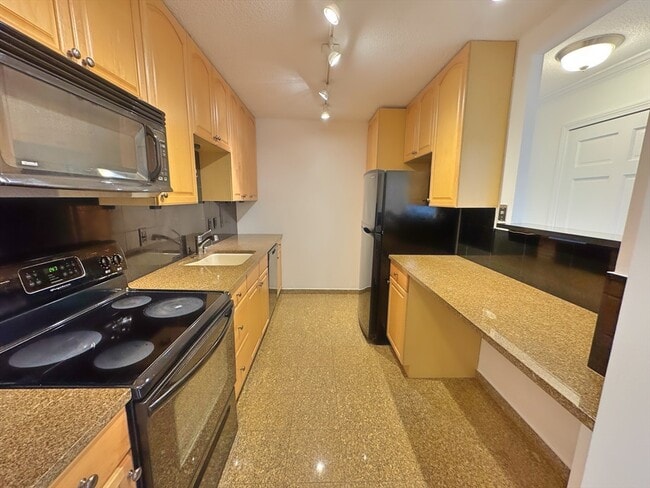 Photo - 60 Longwood Ave Unit 801