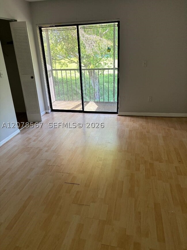 1157 NE 210th Terrace