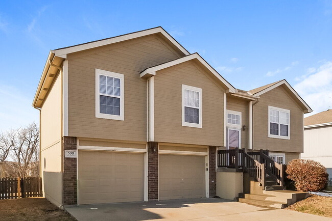 Photo - 508 Fall Creek Dr