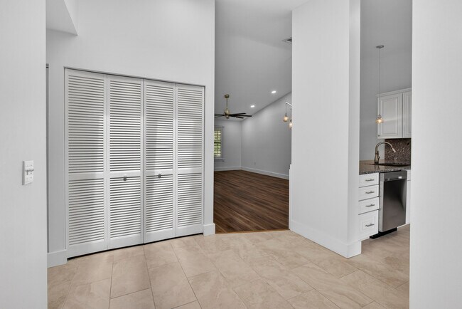 Photo - 13085 Belhaven Ct Unidad 4